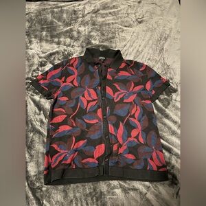 Express Mens Button-Up Shirt with Red and Blue Leaf Pattern L